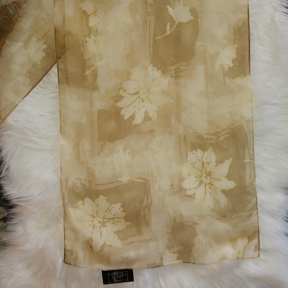 Scarf - Italian Silk - Picture 1 of 4